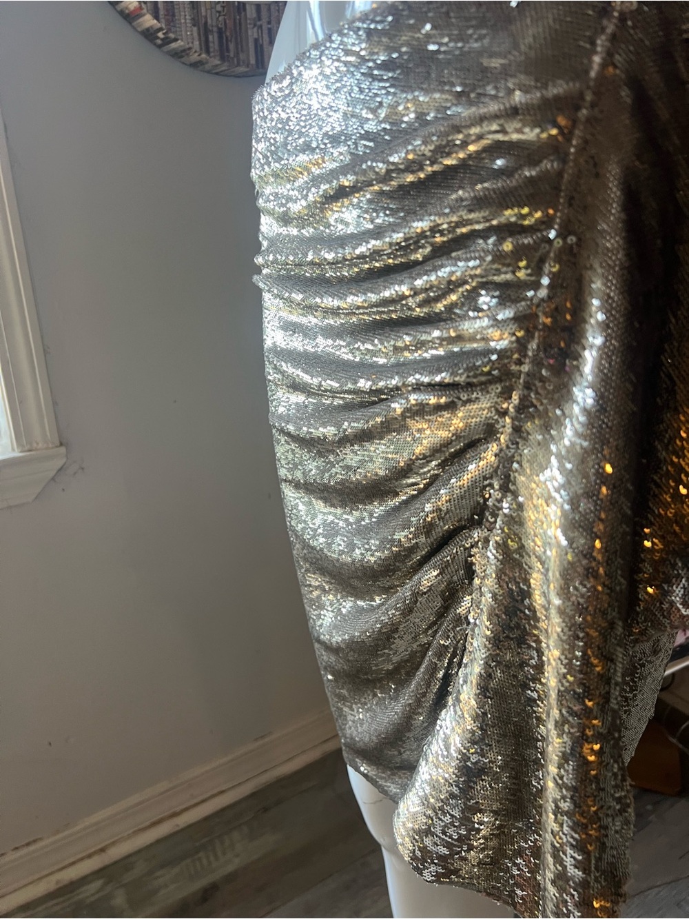 IRO Paris Saria 20S Gold Sequin Ruched Draped Pencil Skirt Designer Size 40 US L - Picture 3 of 12